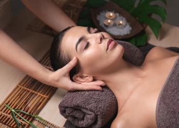 Masseuse
